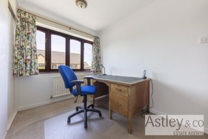 bedroom- click for photo gallery